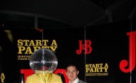 J&B Start a Party rasplesao In Bar 