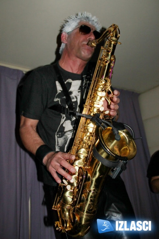 Kralj saksofona nastupio u Clubu Boa