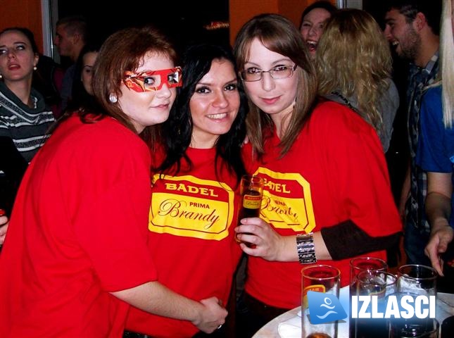 Badel Prima Brandy party u Caffe baru In, Komletinci