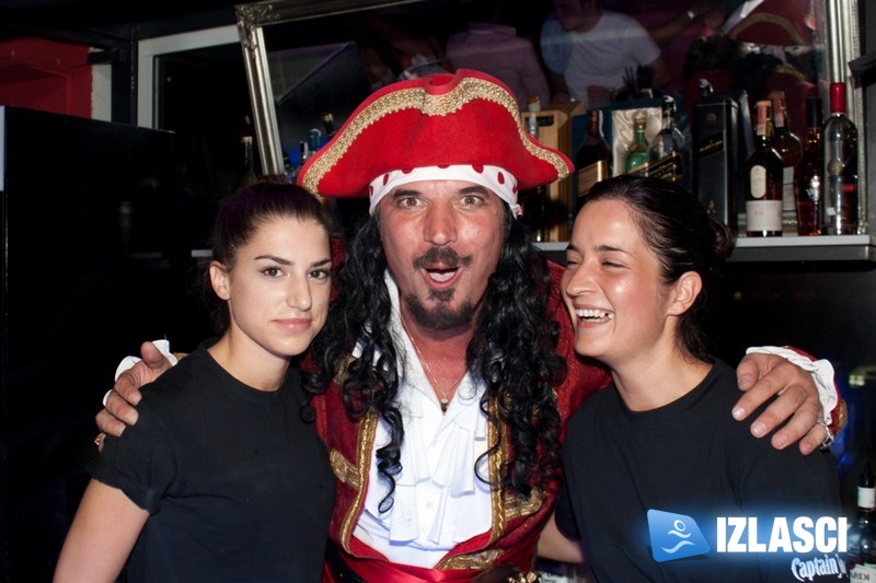 Captain Morgan party u Makina Exit clubu