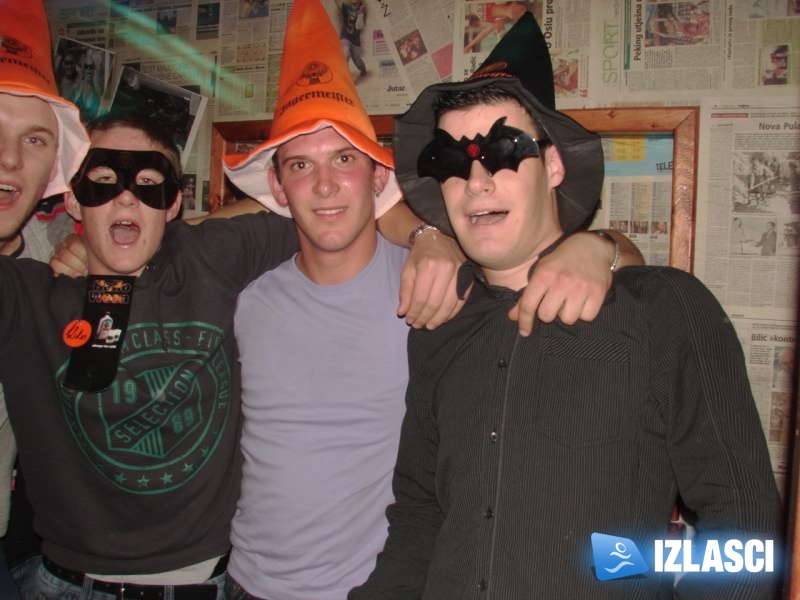 Halloween party u kombinaciji s Jagermeisterom- dobitna kombinacija!