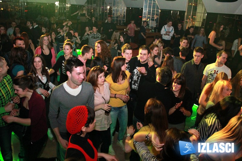 Skandalozno dobar provod uz Skandal band u clubu Loop 