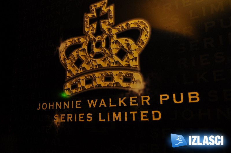 Petak u Johnnie Walker pubu