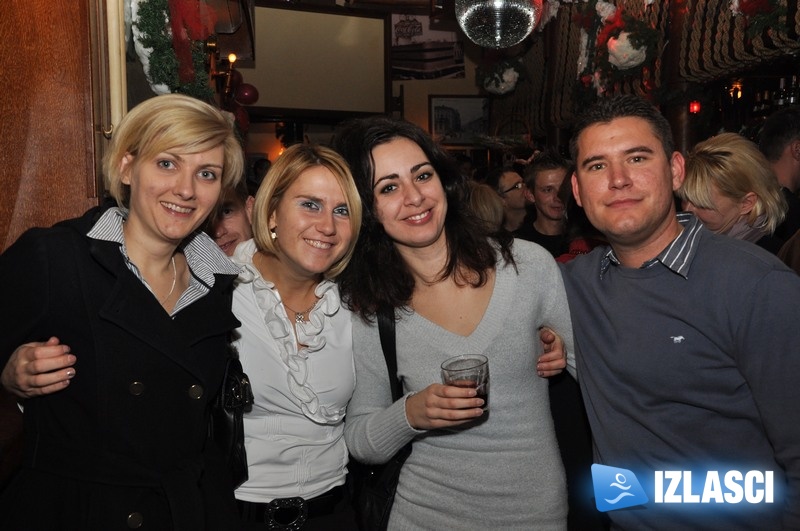 Phanas pub pred Silvestrovo