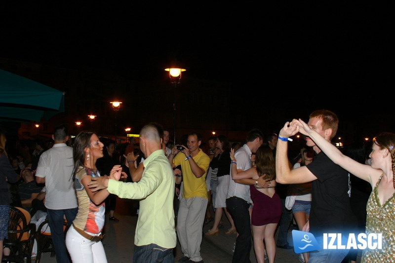 Vrući Salsa festival rasplesao ulice Rovinja