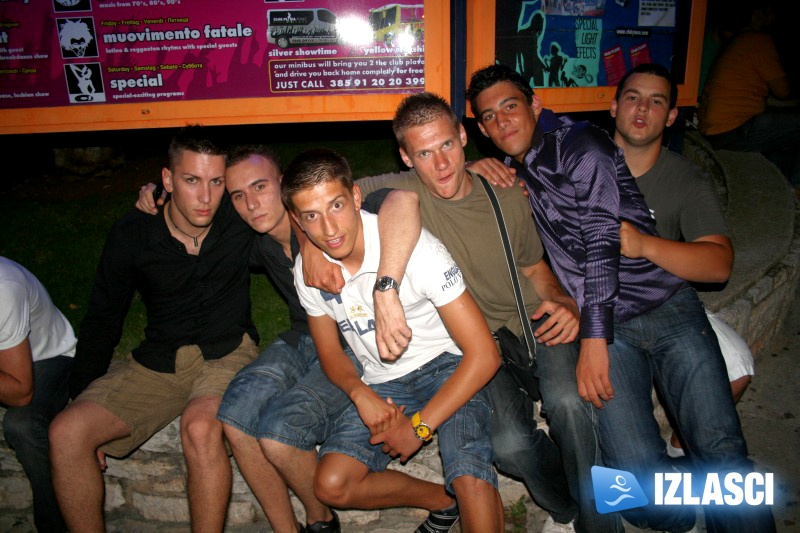 Club Plava subotom prepun turista