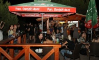 Koncert Deana Bakića u Beach baru Baza