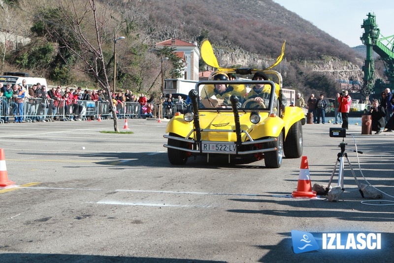 Jubilarni 20. Maškarani auto-rally Pariz Bakar