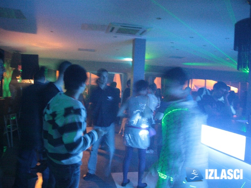 Medussa - All day party with Ivan Komlinović