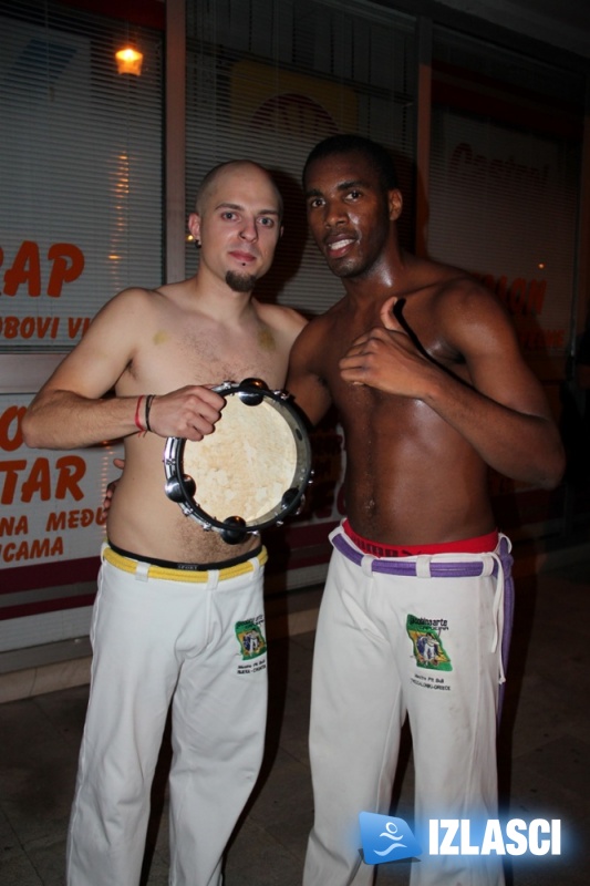 Capoeira night u Maat baru