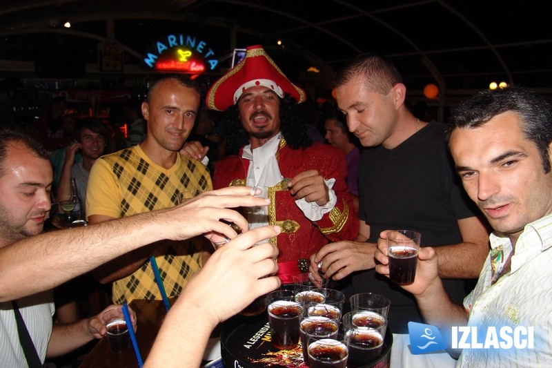 Captain Morgan party u klubu Marineta, Makarska