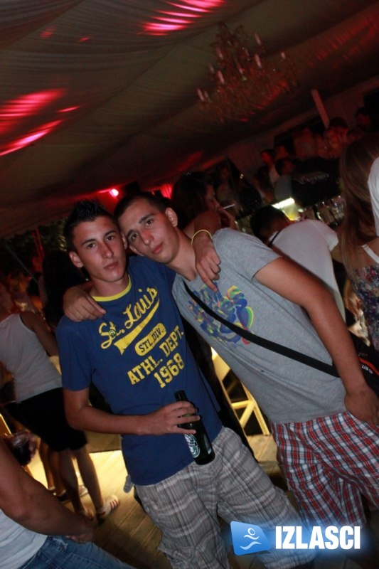Jole @ Casanova beach bar