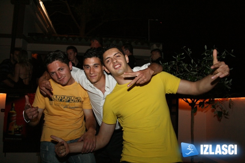 Wet T-Shirt otvorio sezonu u Villa clubu Poreč