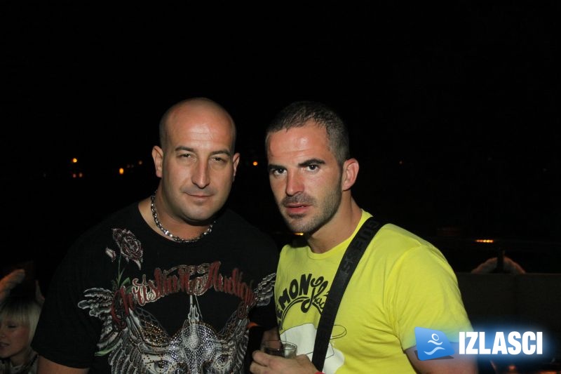 Wet T-Shirt otvorio sezonu u Villa clubu Poreč Wet T-Shirt otvorio sezonu u Villa clubu Poreč