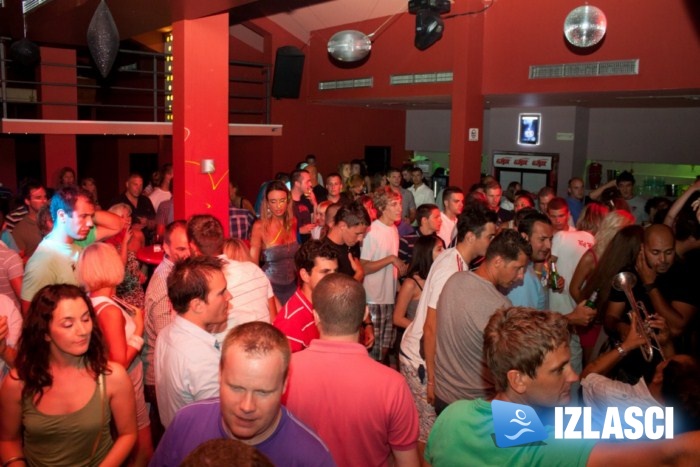 Kočani orkestar u Makina Exit clubu