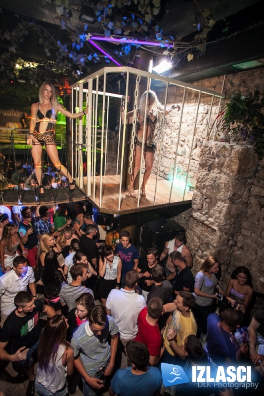 Balkan party susreo House ritmove u clubu Jungle na Krku