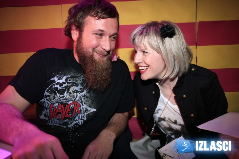 Najbolji gitaristi Air Guitar festivala osvojili karte za Metallicu