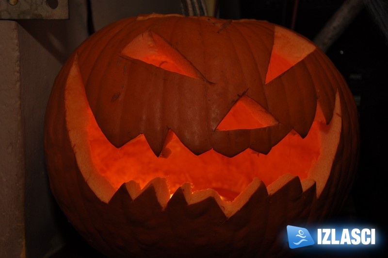 Strašni Halloween u Acapulcu