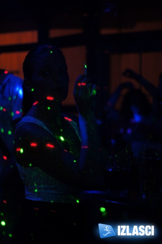 Vikend zabava u Night clubu Time