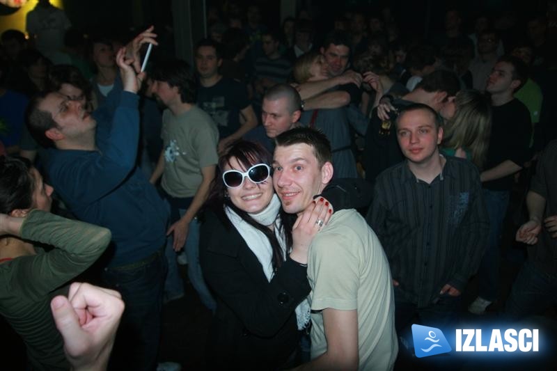 Nookiev Drum'n'bass rasturao Aquariusom