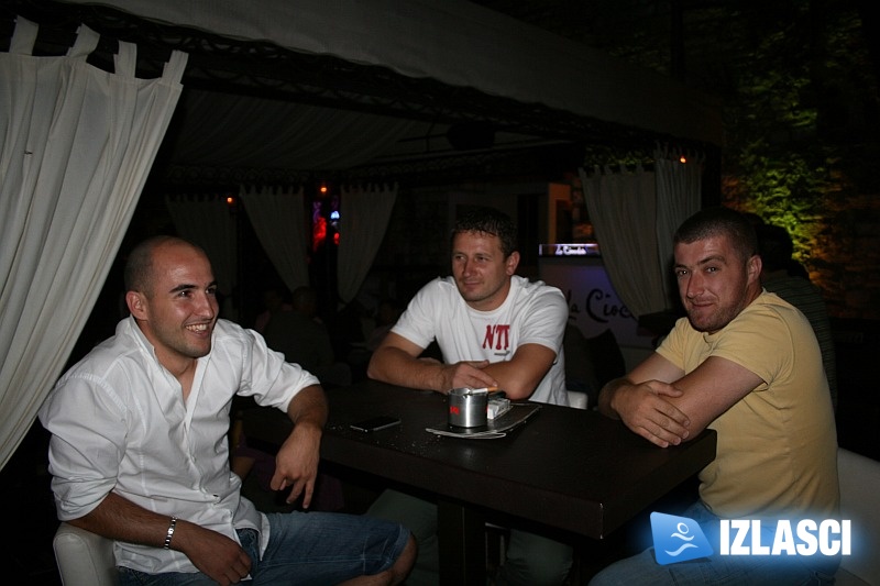 U La Cioccolati vrvi od stranaca petkom