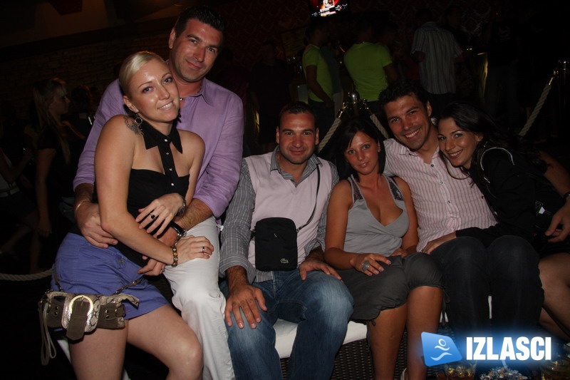Celebrity Fashion Party u Daylightu