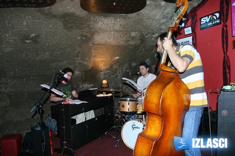 Jazzeri uživali u koncertu Vladimira Kostadinovića & Groove Therapy Quarteta