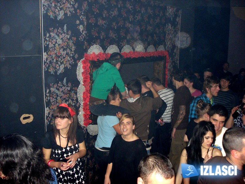 Trash Party u Kocki Trash Party u Kocki