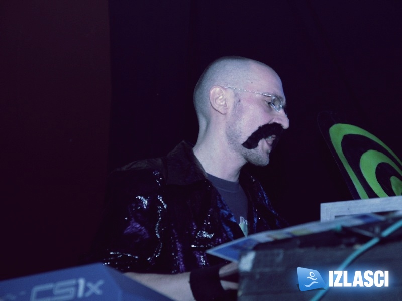 Let 3 oraspoložio kino Pobjedu